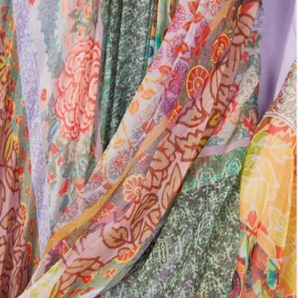 Alice + Olivia Alycia Printed Pleated Chiffon Top Halter Multicolor - Picture 6 of 13